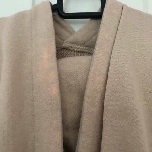 OAK AND FORT tan beige hoodie - Picture 3 of 4